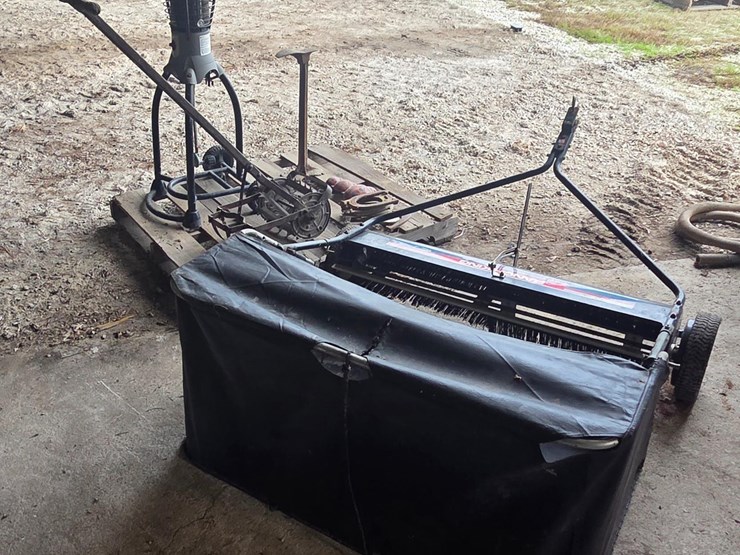 misc-lawn-&-garden-equipment-image-5