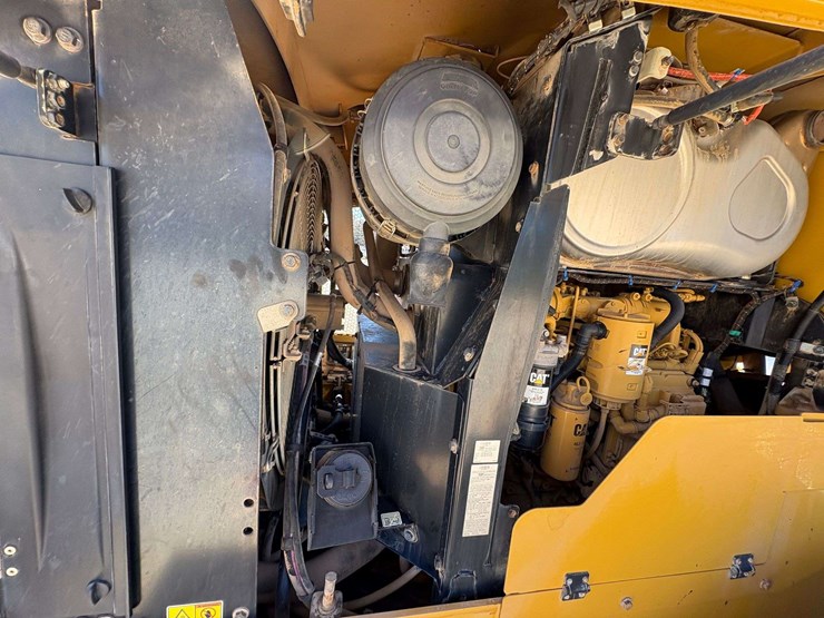 2018-caterpillar-930-r/t-wheeled-loader-(5,129-hours)-image-42