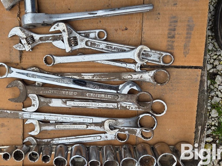 pallet-of-misc-tools-image-17