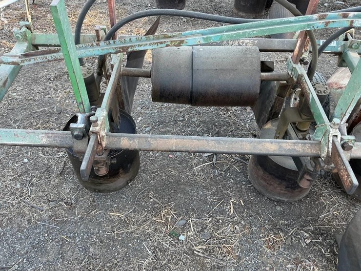 custom-3-pt-3-row-60"-hyd.-vine-trainer-image-10