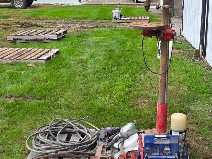drill-press-&-tools-image-8