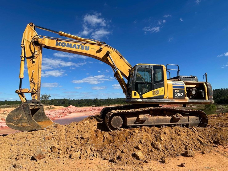 2011-komatsu-pc360-excavator,-9,292hrs-image-1