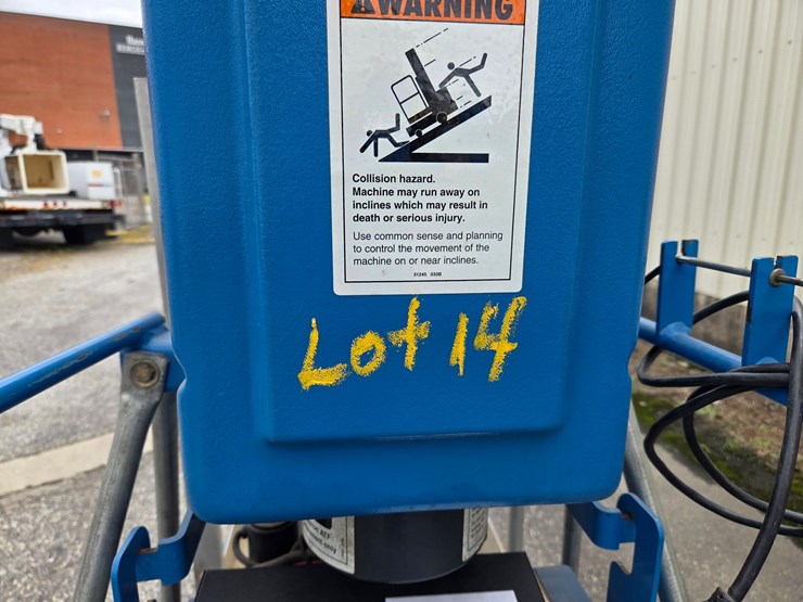 #14-•-genie-portable-lift-/-model:-twp-255-/-hours-not-known-image-2