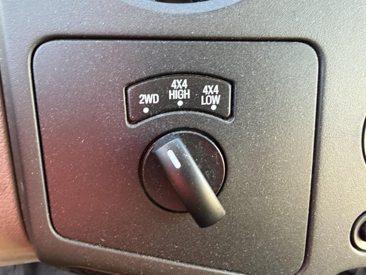 2008-ford-f250-extra-cab-4x4-pickup-image-28