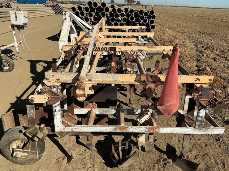 johnson-3-pt-3-row-60"-cultivator-image-6