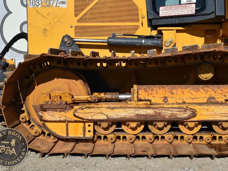 2021-deere-650k-image-28