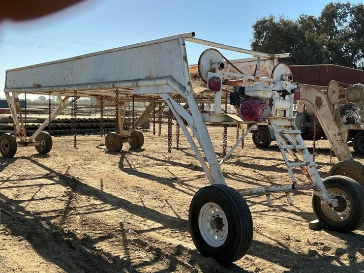 custom-32'-implement-carrier-image-2