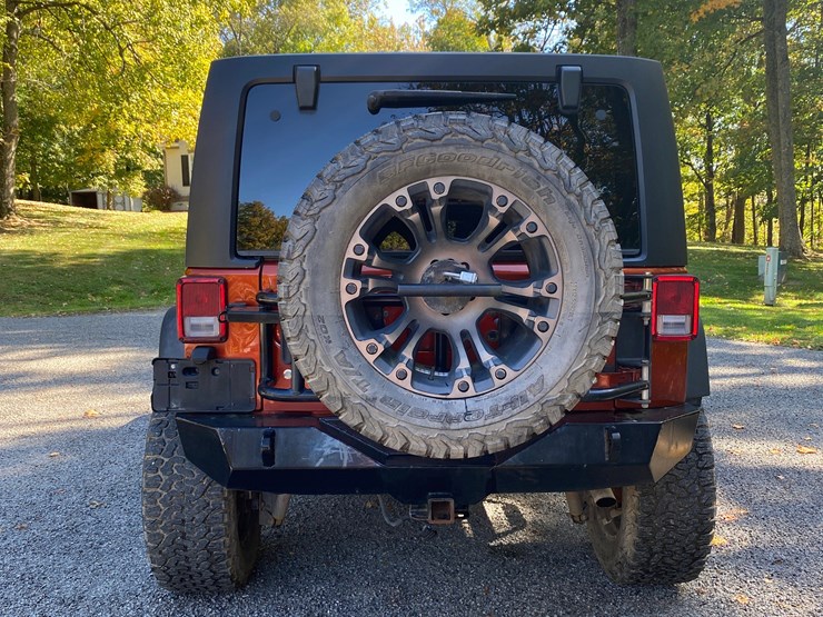 2014-jeep-wrangler-unlimited-image-5