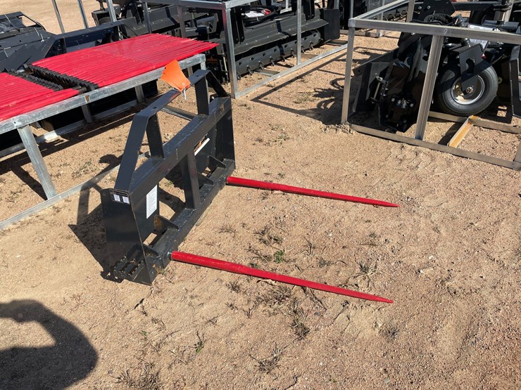#4098-•-landhonor-bale-spear-frame-attachment-image-10