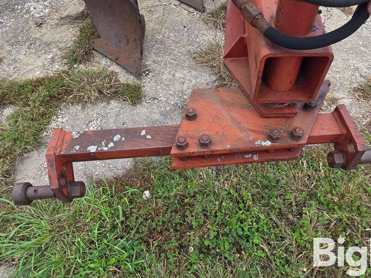 international-720-plow-image-14