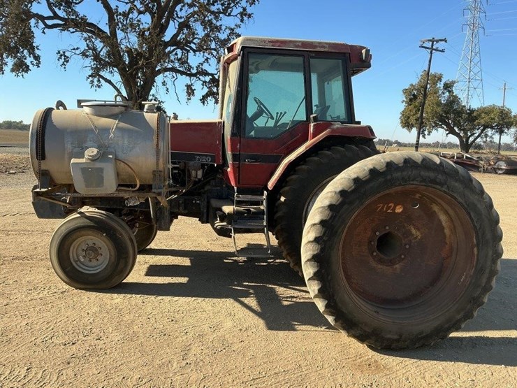 case-ih-7120-tractor-image-3