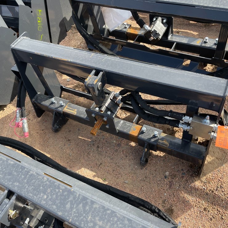 #4121 • LandHonor Skid Steer 3 Point Hitch Adapter