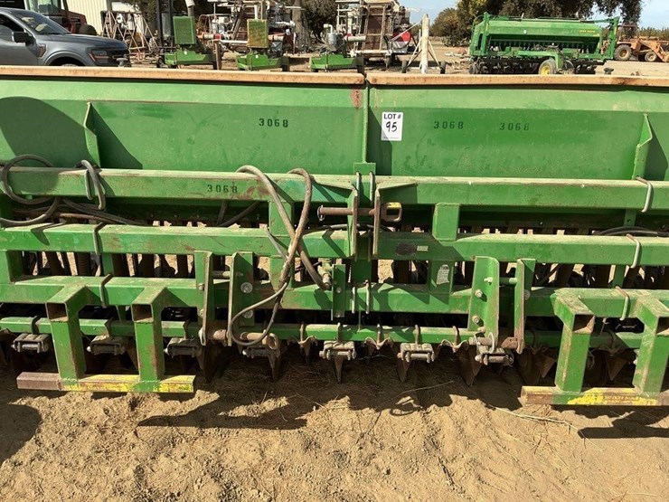 great-plains-3pd20-20'-3-pt-grain-drill-image-5
