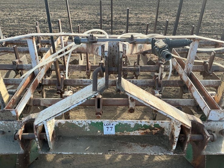 custom-3-pt-3-row-60"-cultivator-image-7