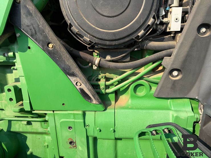 2011-john-deere-8335r-tractor-image-84