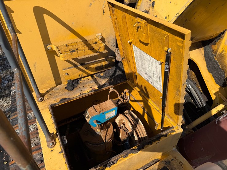 #4098-•-2015-john-deere-870g-lc-excavator-image-121