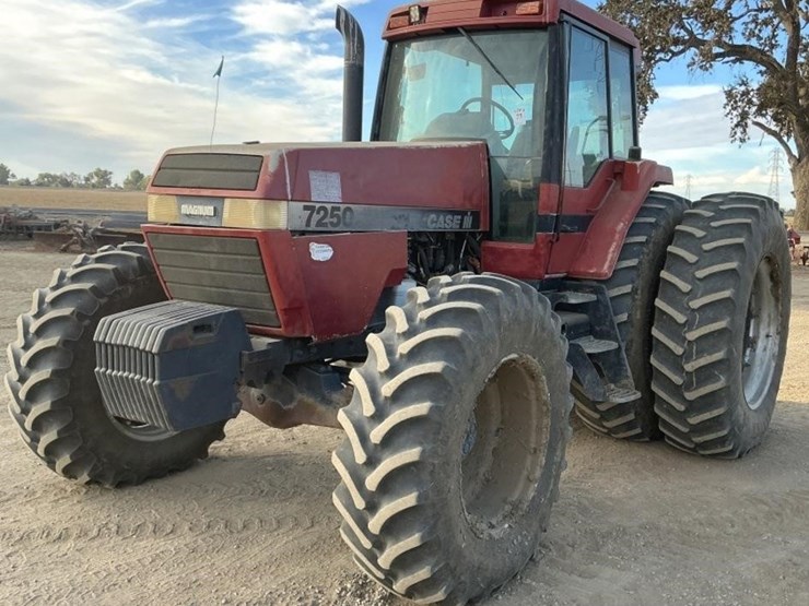 case-ih-7250-tractor,-mfwd-image-5