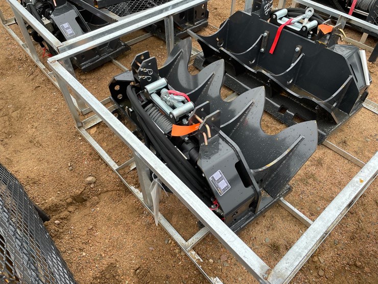 #4126-•-landhonor-15,000-lb.-hydraulic-winch-attachment-image-2