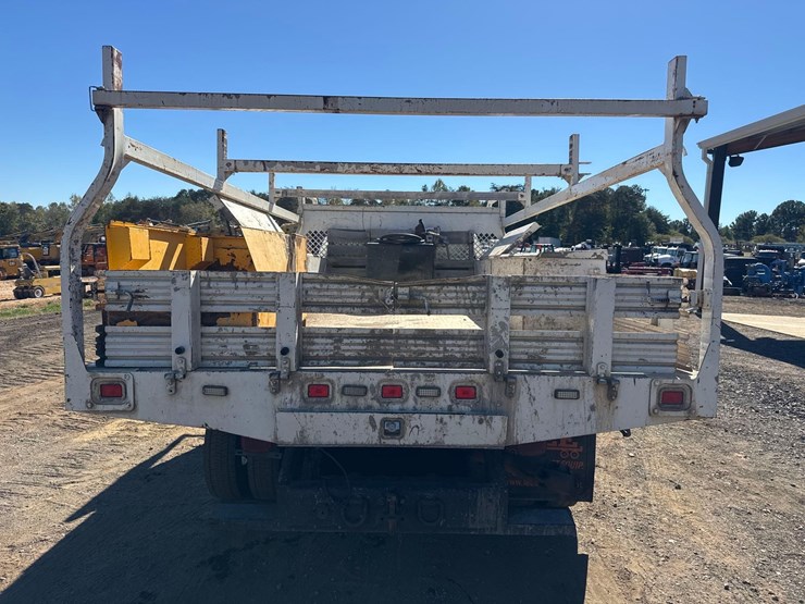 2016-ford-f550-image-5