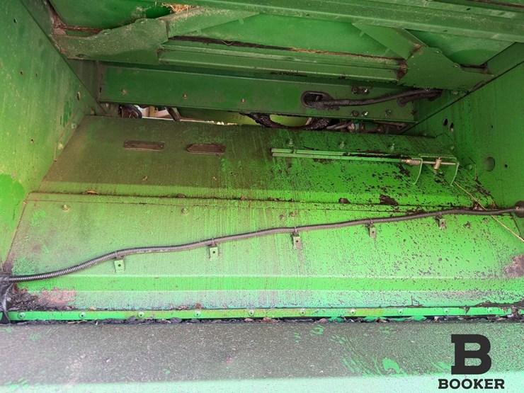 2012-john-deere-s670-combine-image-64