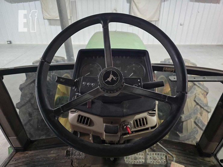 1995-john-deere-6400-image-10