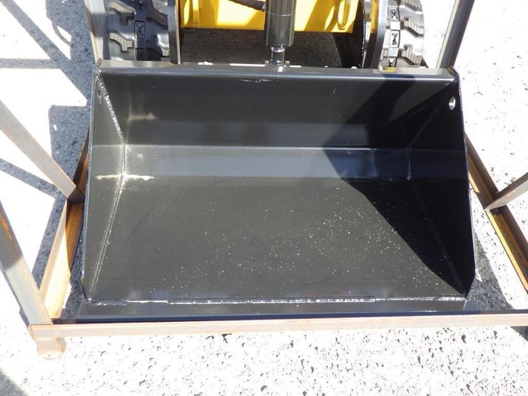 2026-agt-mx-crt23-skid-steer-loader-image-5