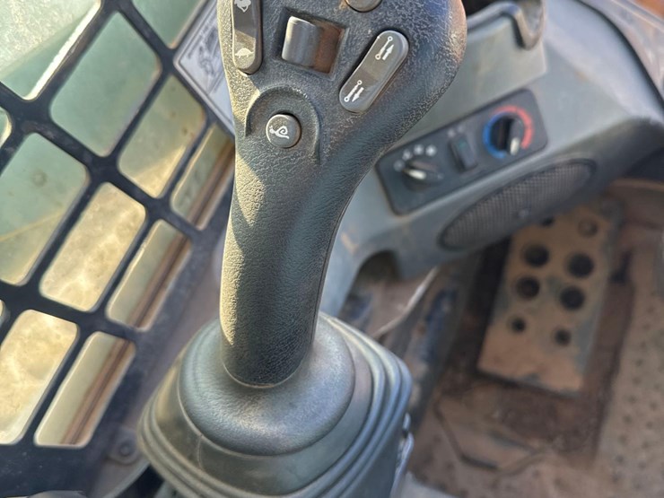 2018-bobcat-t770-image-27