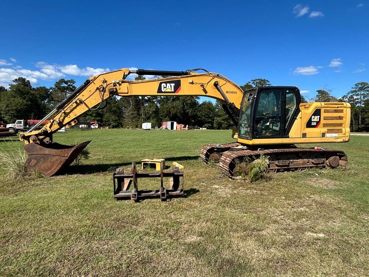 2018-caterpillar-320-excavator-(4,782-hours)-image-1
