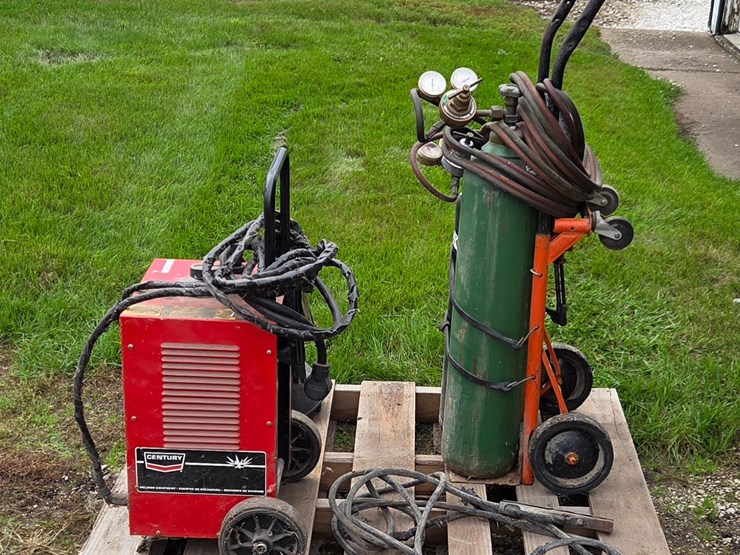 century-235-ac-welder-&-torch-image-8