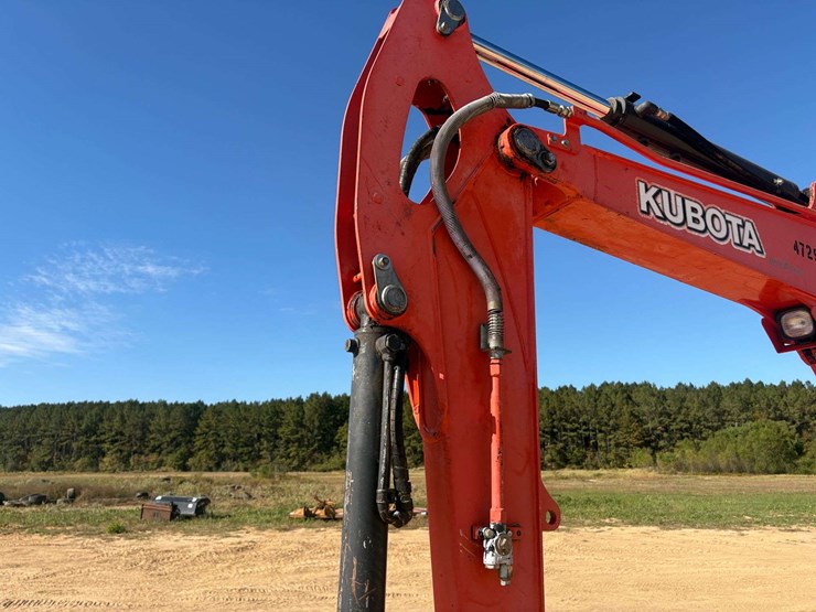 2022-kubota-kx057-4-crawler-excavator-(1,109-hours)-image-15