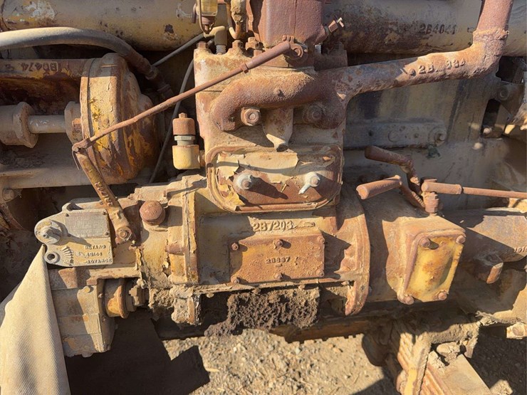 caterpillar-d7-image-25