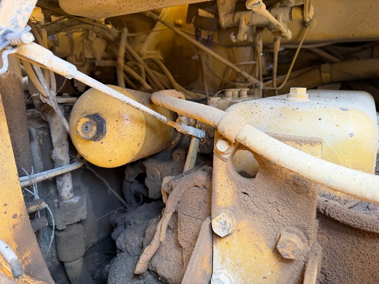 #4088-•-caterpillar-963-crawler-loader-image-43