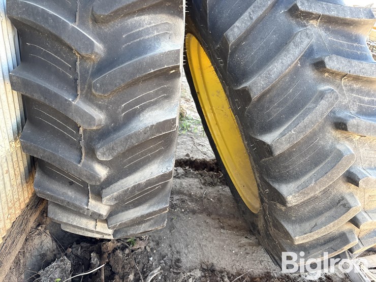 john-deere-6155-dual-tires-image-13