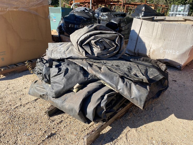 #41428-•-various-tarps-image-1