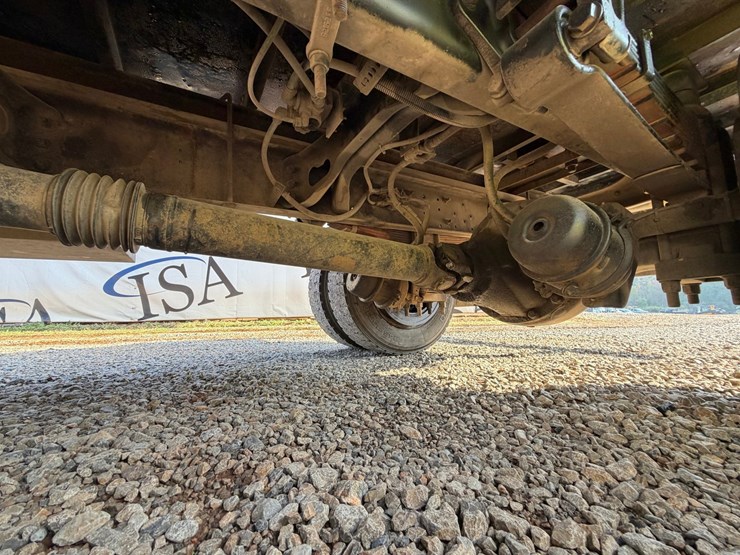 #4552-•-ford-f-650-flatbed-truck-image-31