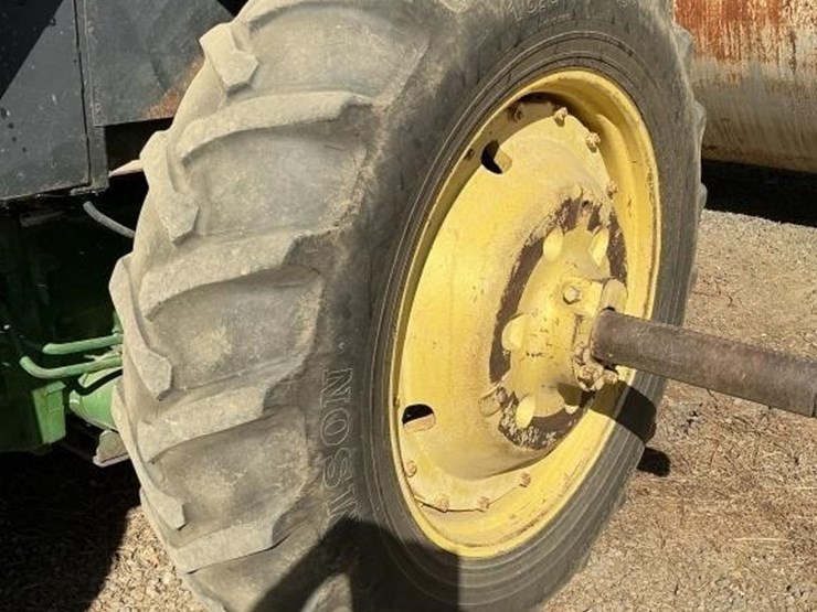 john-deere-4640-tractor,-powershift-image-20