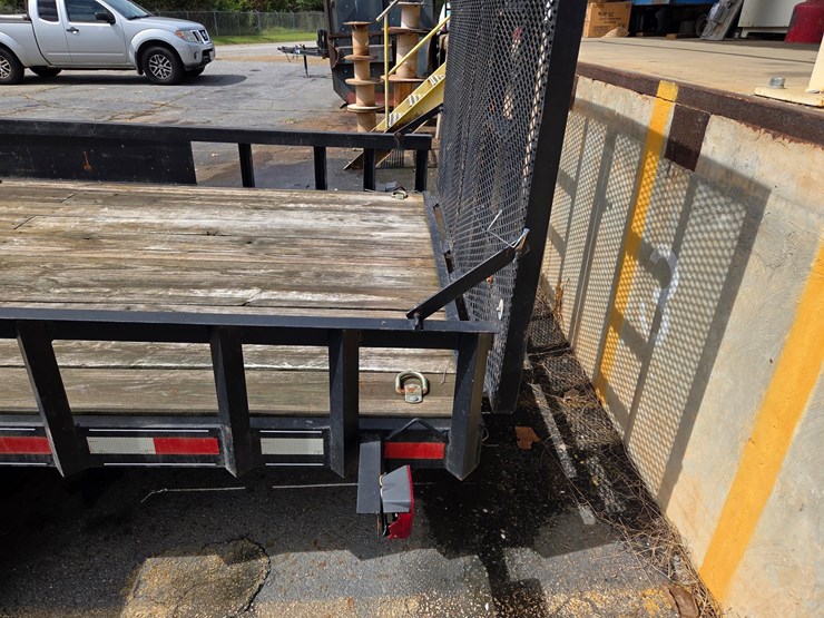 #9-•-2017-proline-trailer-/-6x20-ft.-image-8