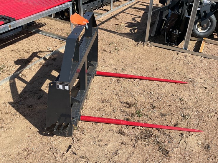 #4108-•-landhonor-bale-spear-frame-attachment-image-8
