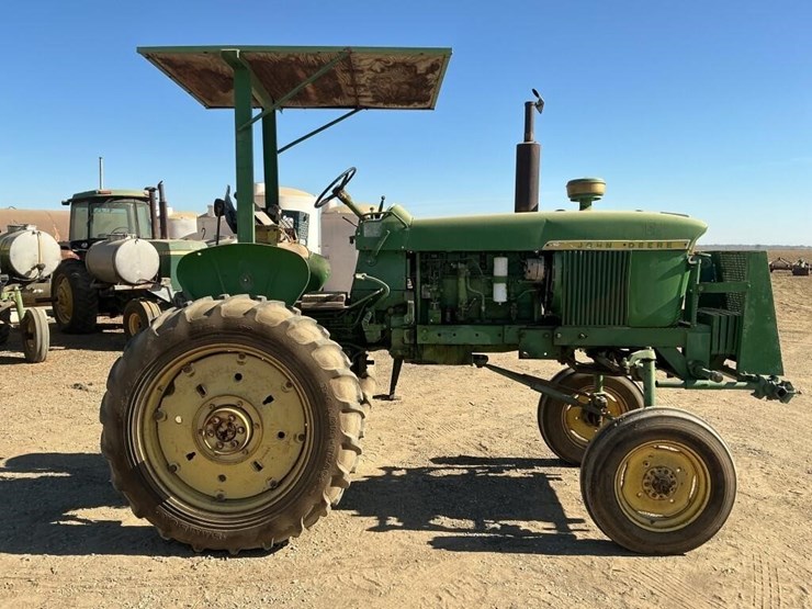 john-deere-4020-hi-crop-tractor-image-2