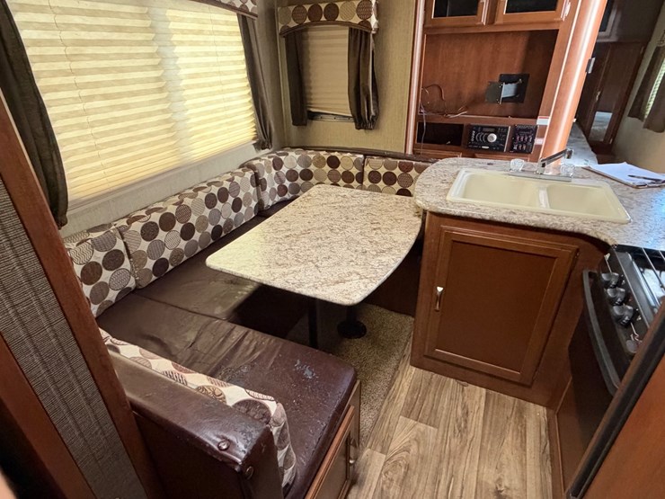 #41611-•-keystone-mobile-camper-image-23