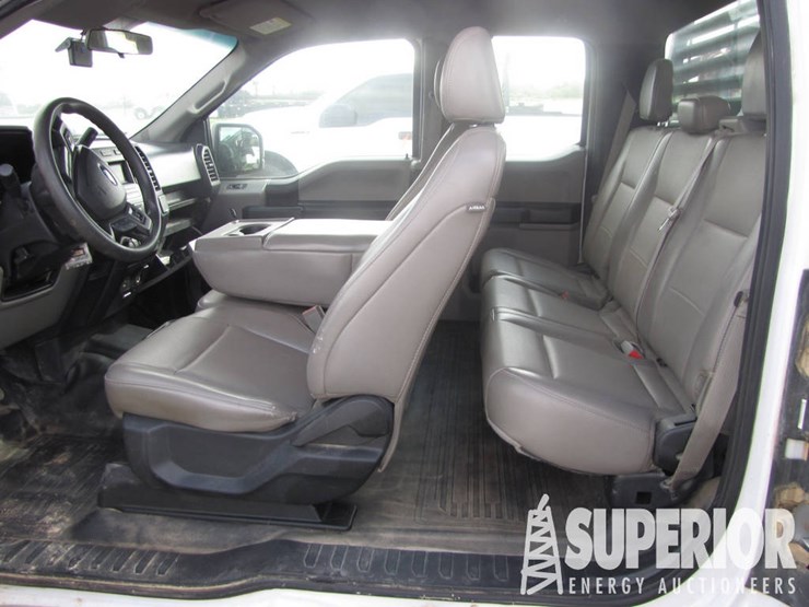 2019-ford-f-150-xl-extended-cab-pickup-image-8