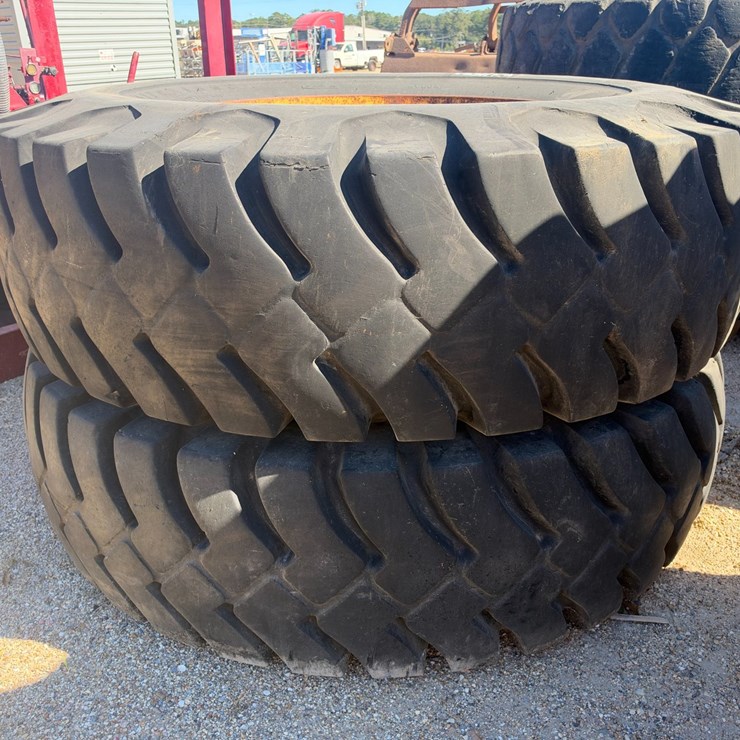 #41532 • VARIOUS EQUIPMENT TIRES
