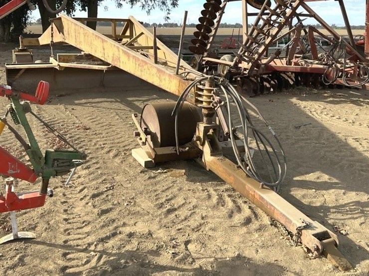 universal-14'x30'-triplane-image-1