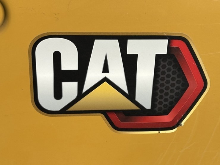 2023-caterpillar-305cr-mini-hydraulic-excavator-image-9