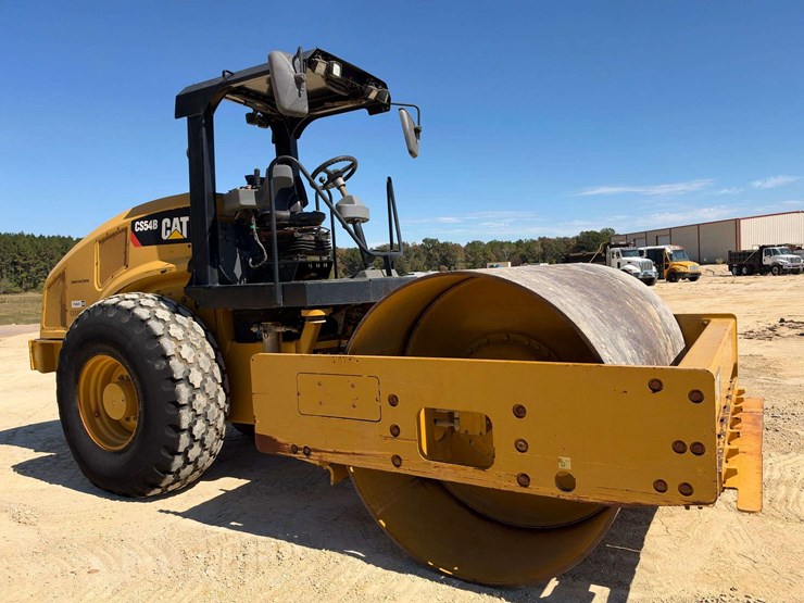 2016-caterpillar-cs54b-84”-vibratory-smooth-drum-compactor-(1,074-hours)-image-5