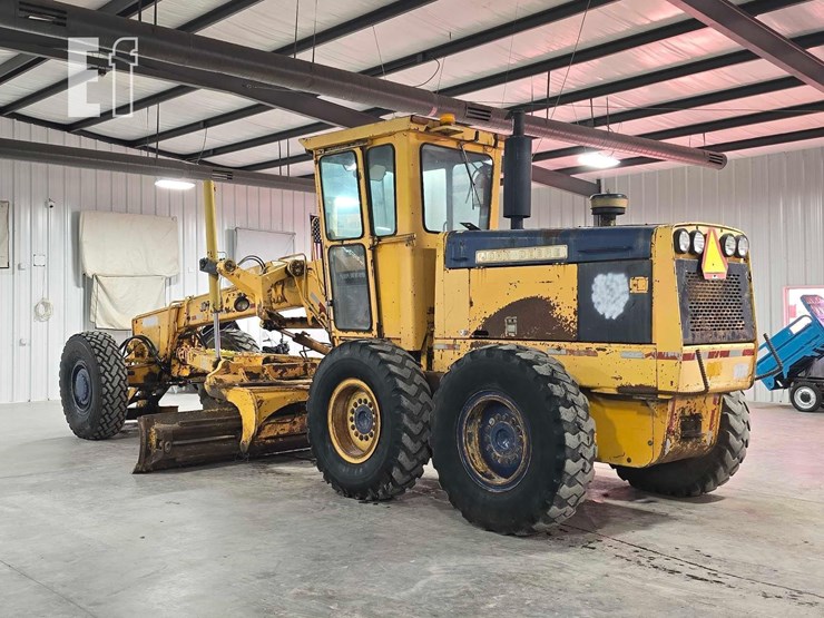 1979-deere-772a-image-4