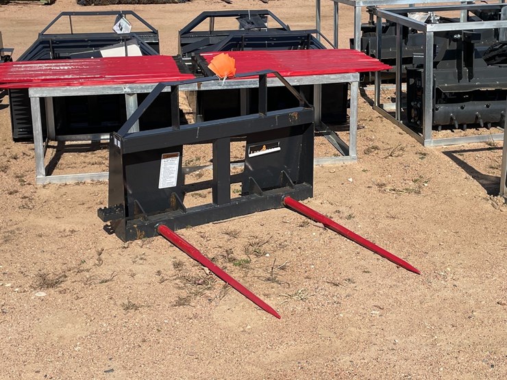 #4100-•-landhonor-bale-spear-frame-attachment-image-10
