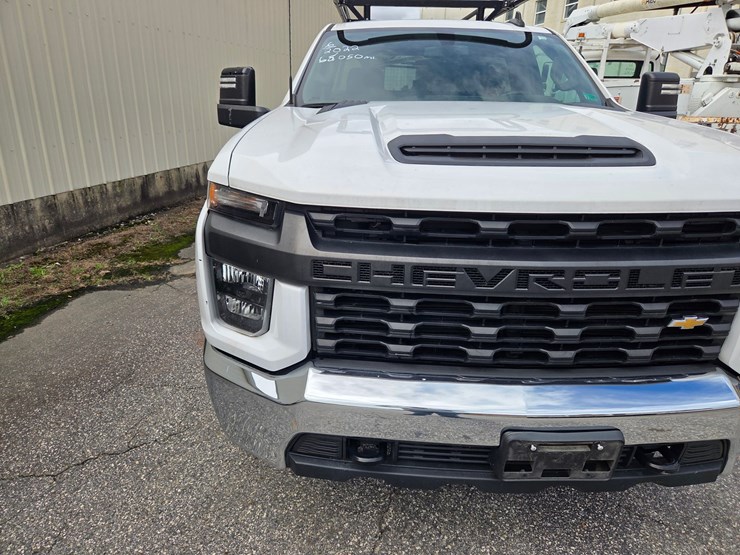 #6-•-2022-chevrolet-2500-service-truck-/-vin:-1gbowle71nf140105-/-68.050-image-41