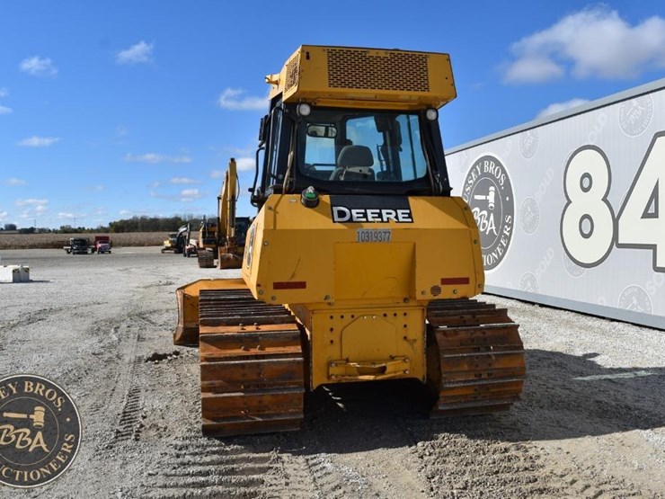 2021-deere-650k-image-17