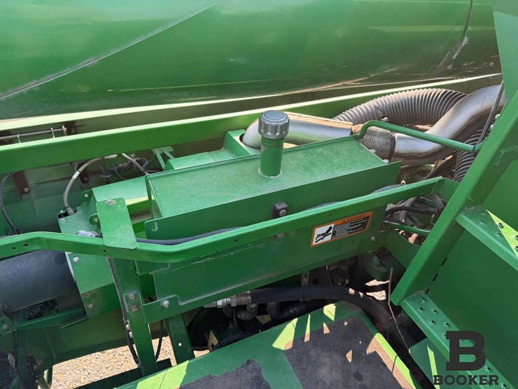 2012-john-deere-s670-combine-image-128